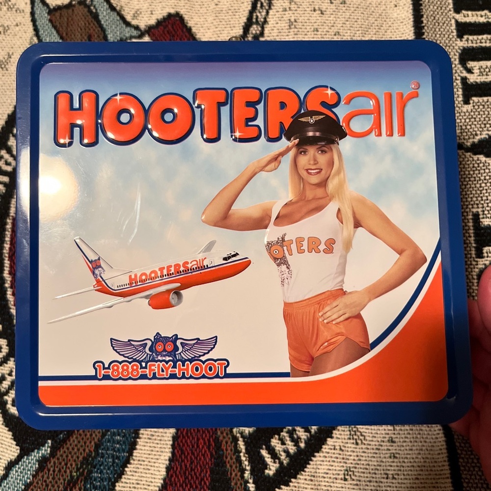 Vintage Hooters Complete Lunchbox - RARE!!